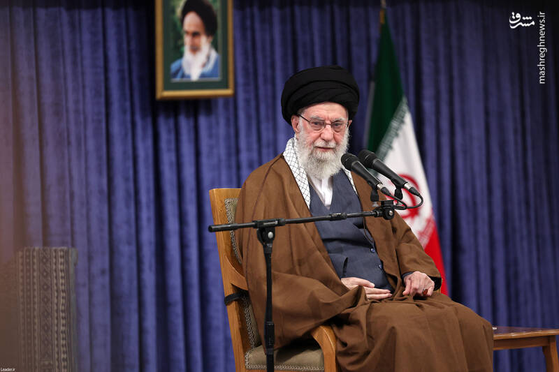 عکس / دیدار مدالآوران ورزشی و المپیادهای علمی با رهبر انقلاب 35