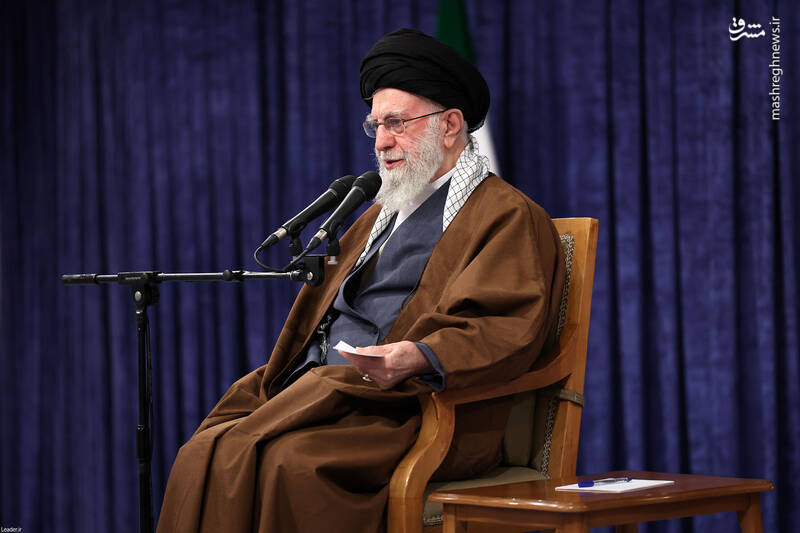 عکس / دیدار مدالآوران ورزشی و المپیادهای علمی با رهبر انقلاب 20