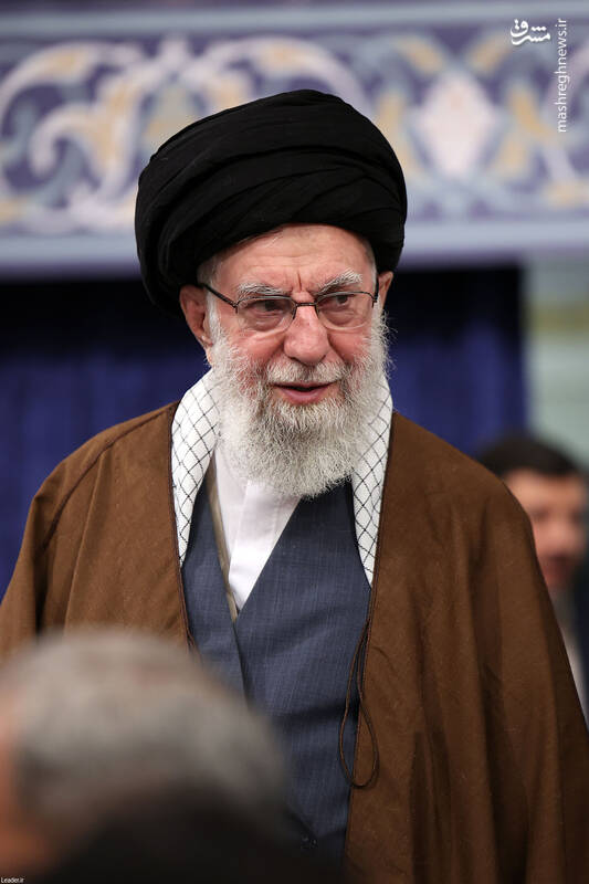 عکس / دیدار مدالآوران ورزشی و المپیادهای علمی با رهبر انقلاب 7