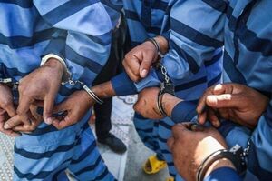 فیلم / دستگیری 22 نفر از اراذل در خمینیشهر اصفهان