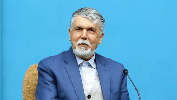 فضاي،مردنش،شرمگين،والبته