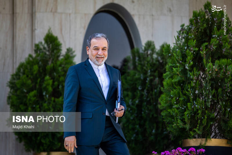 عکس / اعضای هیأت دولت در جمع خبرنگاران 4