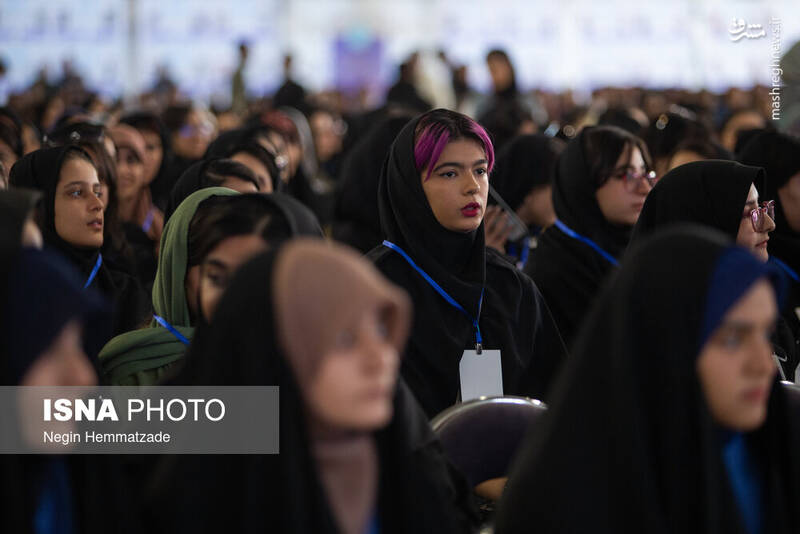 عکس / آیین استقبال از نودانشجویان دانشگاه تهران 36
