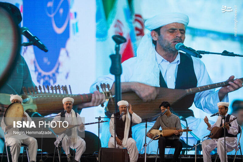عکس / آیین استقبال از نودانشجویان دانشگاه تهران 12