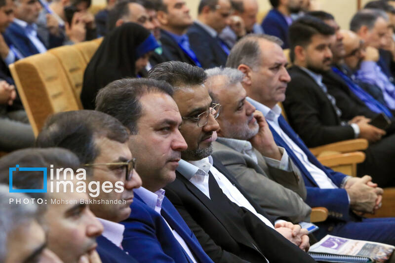 عکس / همایش منطقهای دیپلماسی استانی با حضور قالیباف و عراقچی 26