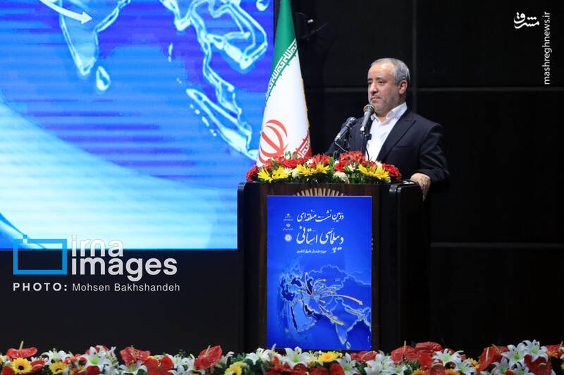 عکس / همایش منطقهای دیپلماسی استانی با حضور قالیباف و عراقچی 11