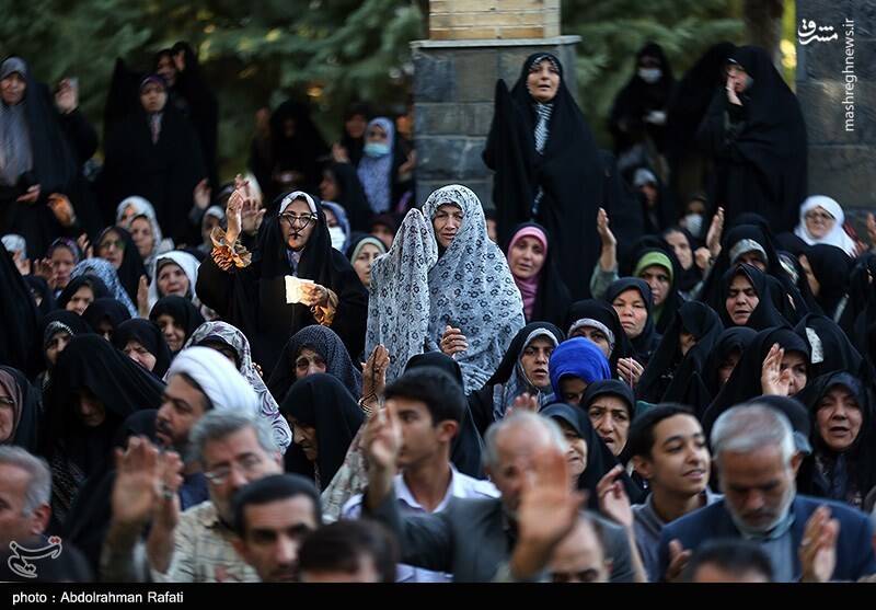 عکس / اقامه نماز طلب باران در همدان 8