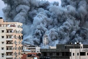 پزشک آمریکایی: فداکاری من در برابر ایستادگی آزادگان جهان هیچ است!