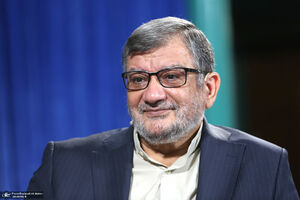 با آمدن لاریجانی در شورای عالی امنیت ملی امید و تحرک ایجاد شده است / باید از دولت پزشکیان دستگیری کنیم نه مچ گیری