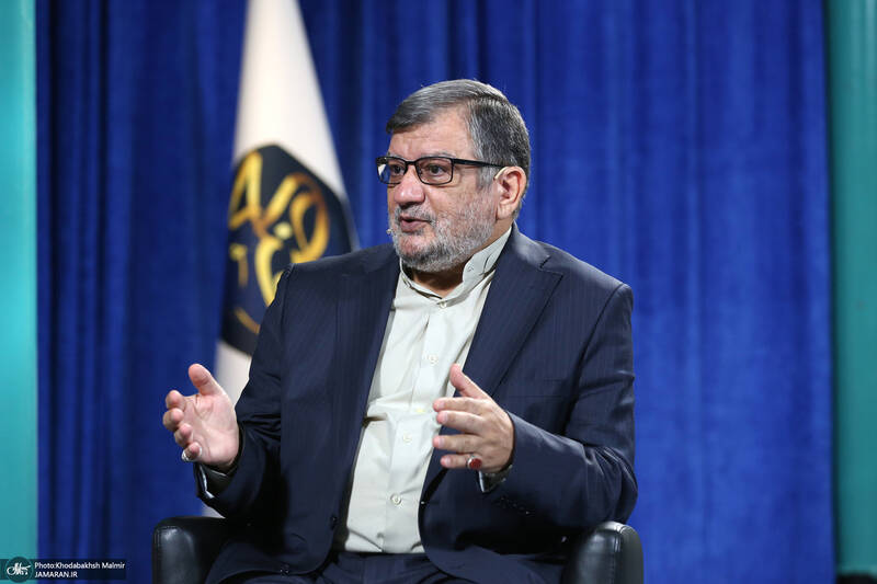 با آمدن لاریجانی در شورای عالی امنیت ملی امید و تحرک ایجاد شده است / باید از دولت پزشکیان دستگیری کنیم نه مچ گیری 5