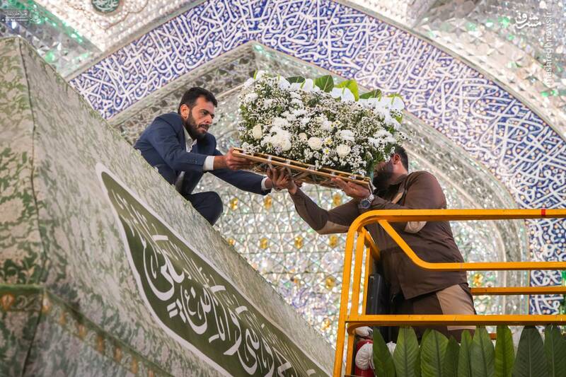 عکس / گلآرایی ضریح امیرالمومنین برای ولادت عقیله بنی هاشم 5
