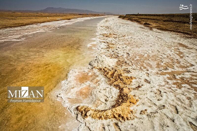 عکس / برداشت سنتی نمک در خراسان شمالی 4