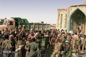 شکست راهبرد دشمن با مقاومت ۳۵ روزه شکست راهبرد دشمن با مقاومت ۳۵ روزه