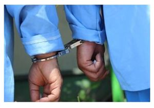 دستگیری 9 نفر از کارکنان شهرداری دلفان به اتهام اختلاس