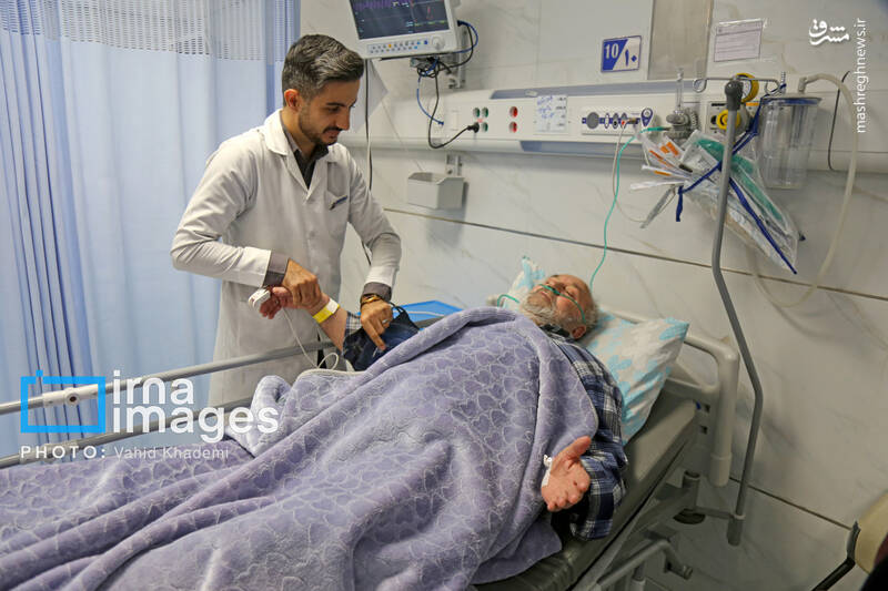 عکس / پرستار؛ نگهبان جان و تکیه‌گاه امید بیمار 25