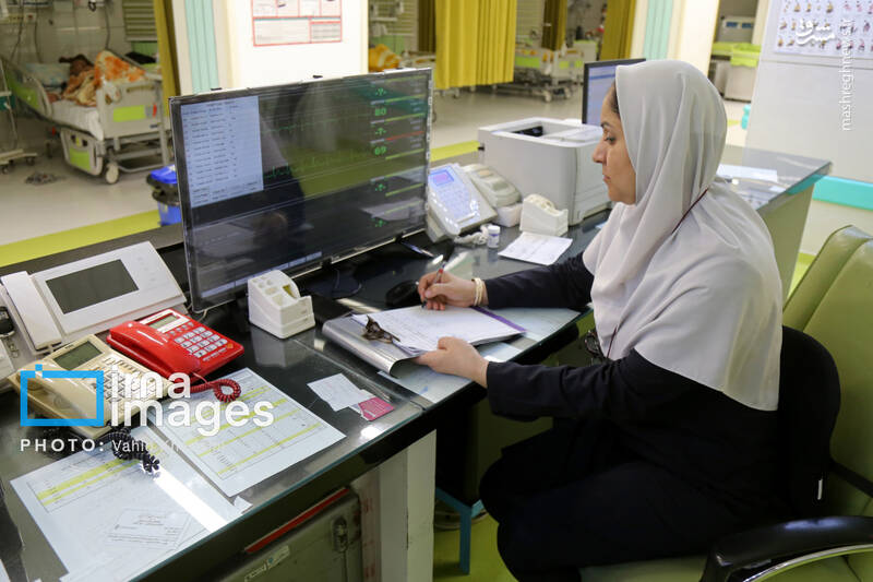 عکس / پرستار؛ نگهبان جان و تکیهگاه امید بیمار 13