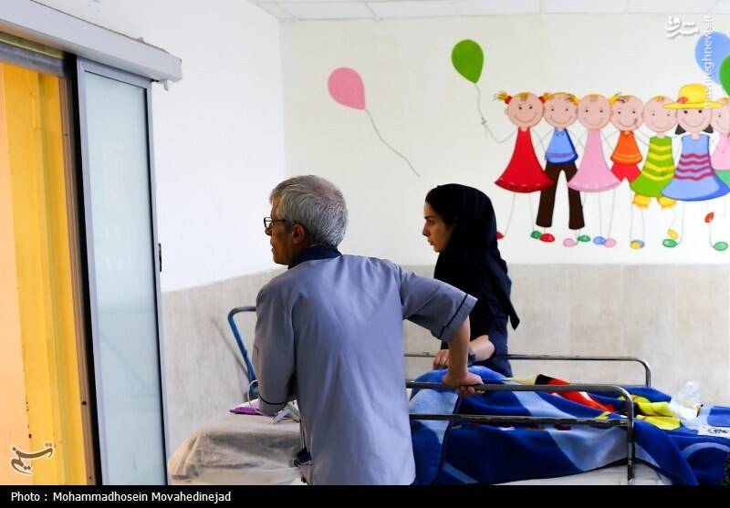 عکس / پرستار؛ نگهبان جان و تکیهگاه امید بیمار 39