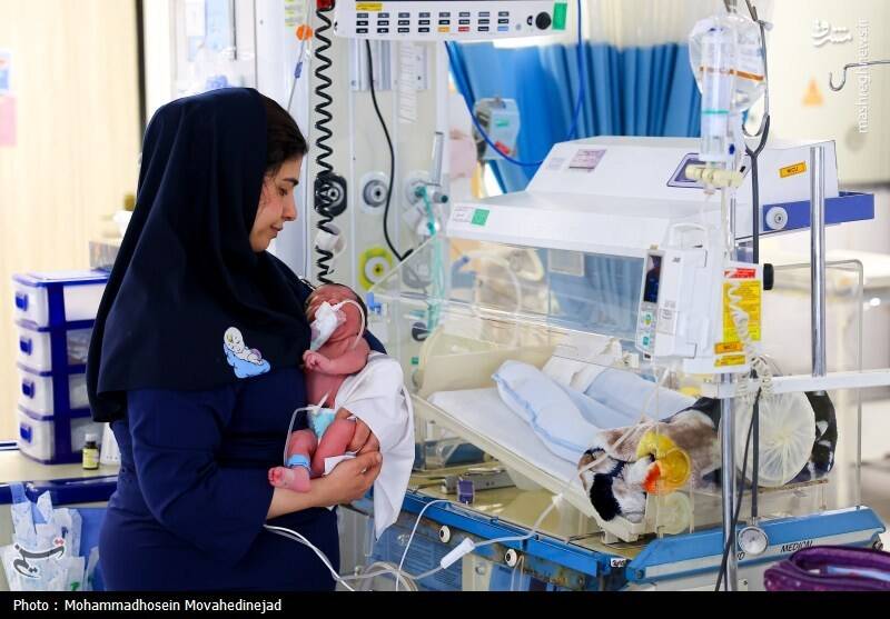 عکس / پرستار؛ نگهبان جان و تکیه‌گاه امید بیمار 7