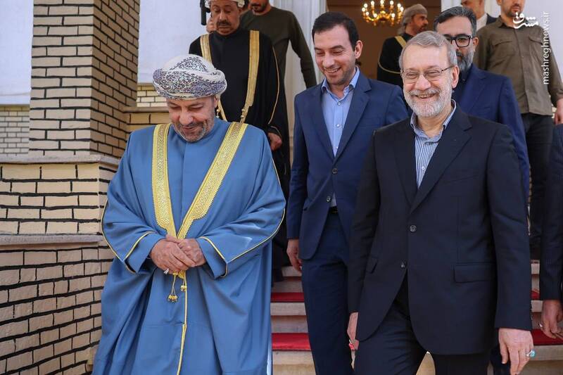 عکس / دیدار وزیر کشور عمان با علی لاریجانی 12