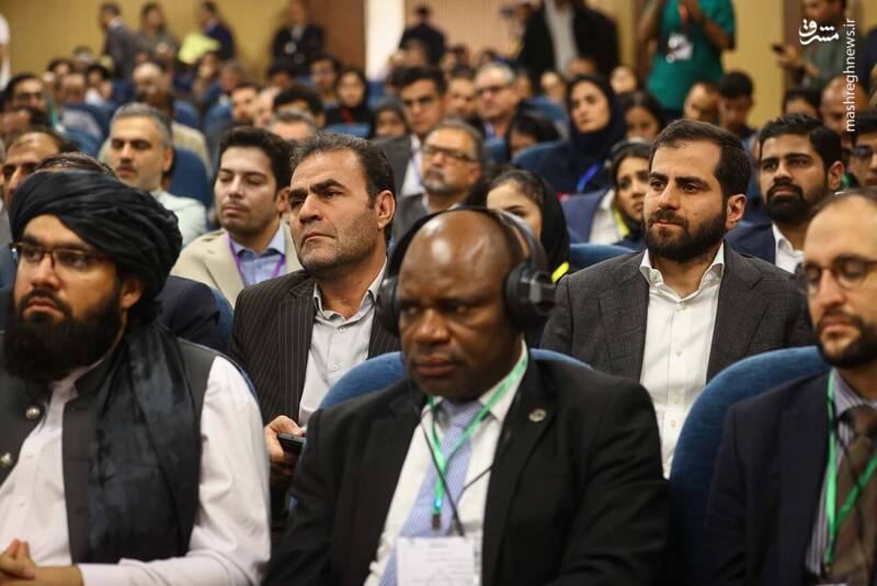 عکس / همایش سرمایه‌گذاری در صنعت نفت گاز و پتروشیمی با حضور قالیباف 31