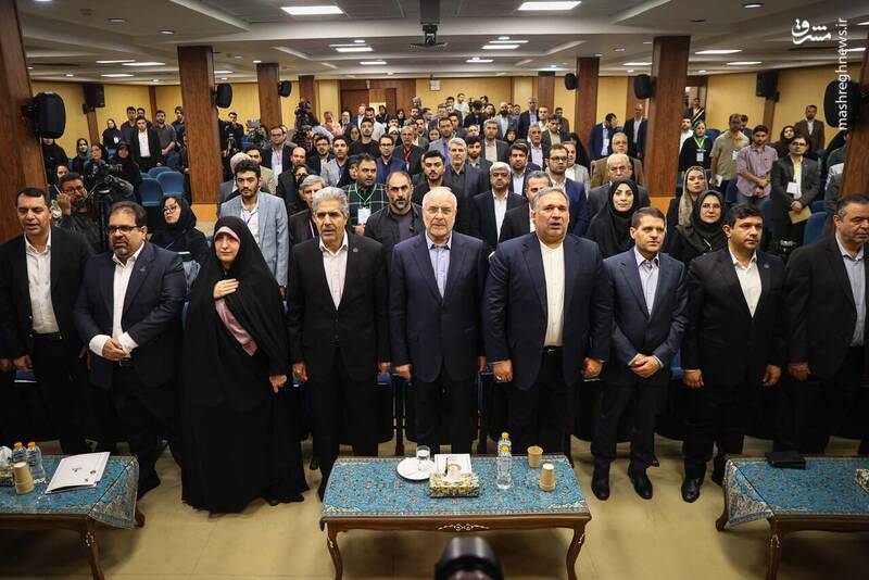 عکس / همایش سرمایه‌گذاری در صنعت نفت گاز و پتروشیمی با حضور قالیباف 14