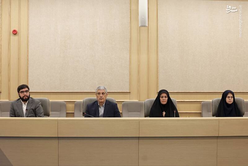 عکس/ دیدار رئیس قوه قضائیه با جمعی از پرستاران کشور