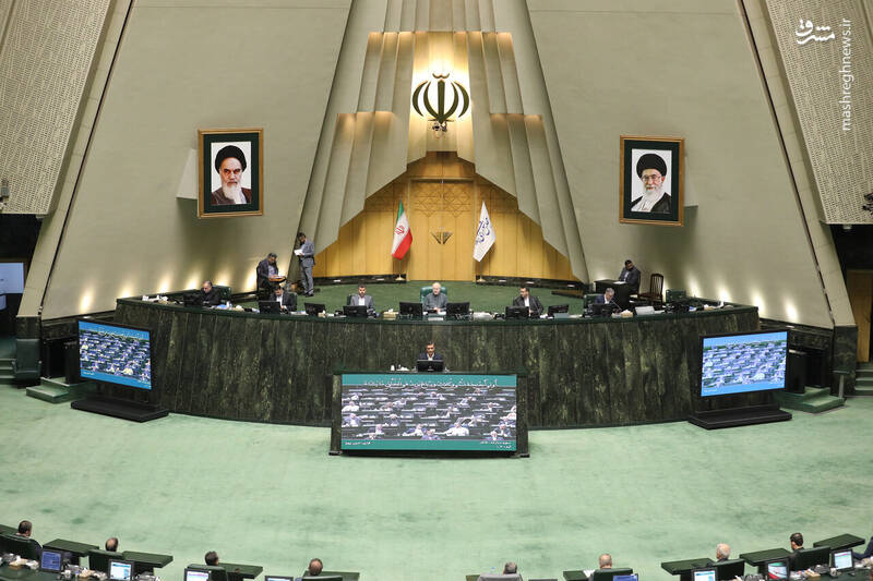 عکس / صحن علنی سه شنبه 6 آبان ماه مجلس 3