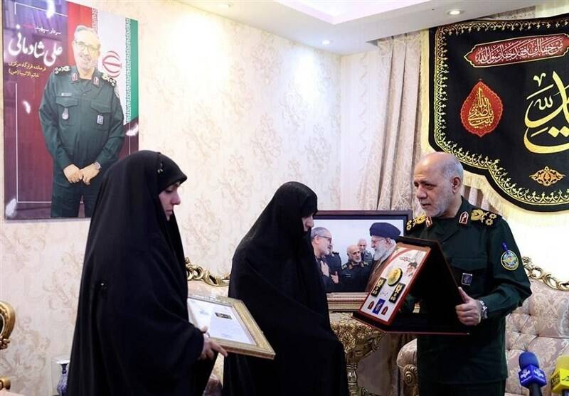 حضرت،علي،سرلشكر،قرارگاه،شادماني