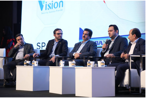 انحراف نقدینگی از بخش واقعی اقتصاد، چالش اصلی تولید و معیشت مردم است