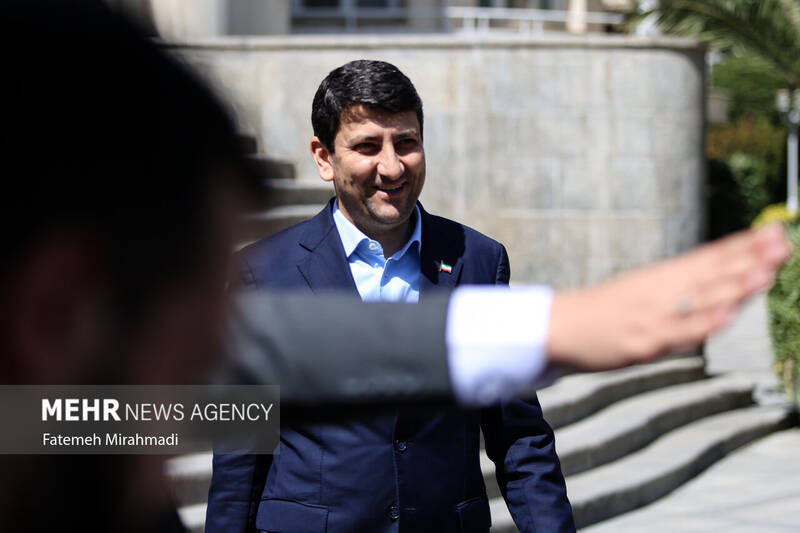 ارتباطات،موضوع،قرار،فناوري