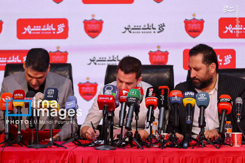 عکس / امضای قرارداد رسمی "اوسمار لوس ویرا" با پرسپولیس 12