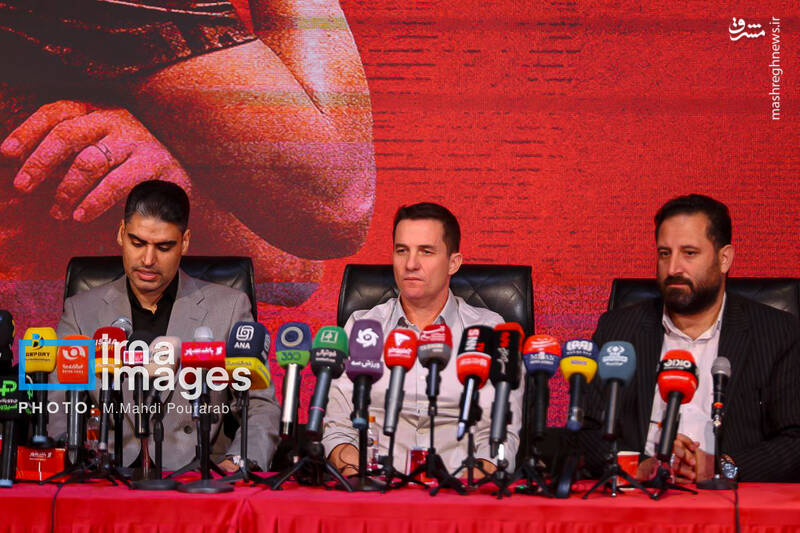 عکس / امضای قرارداد رسمی "اوسمار لوس ویرا" با پرسپولیس 9