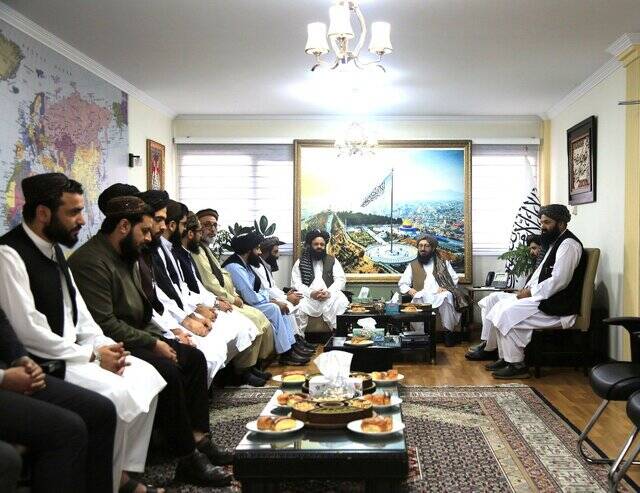 بازدید مقام ارشد طالبان از سفارت افغانستان در تهران
