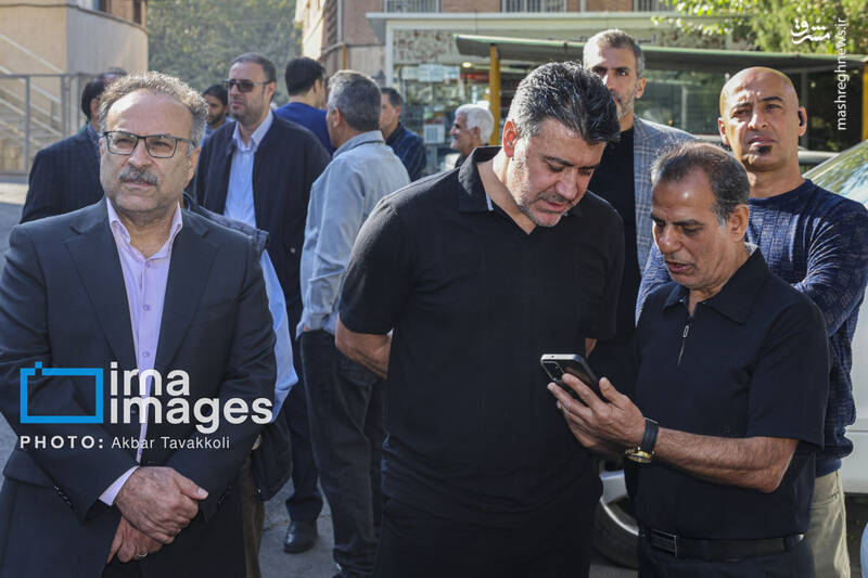 عکس / تشییع پیکر اکبر کارگر جم 49