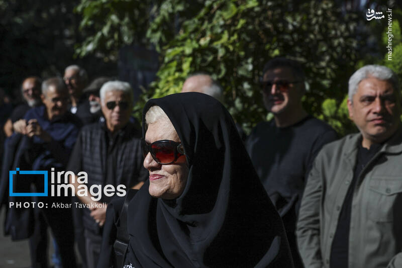 عکس / تشییع پیکر اکبر کارگر جم 43