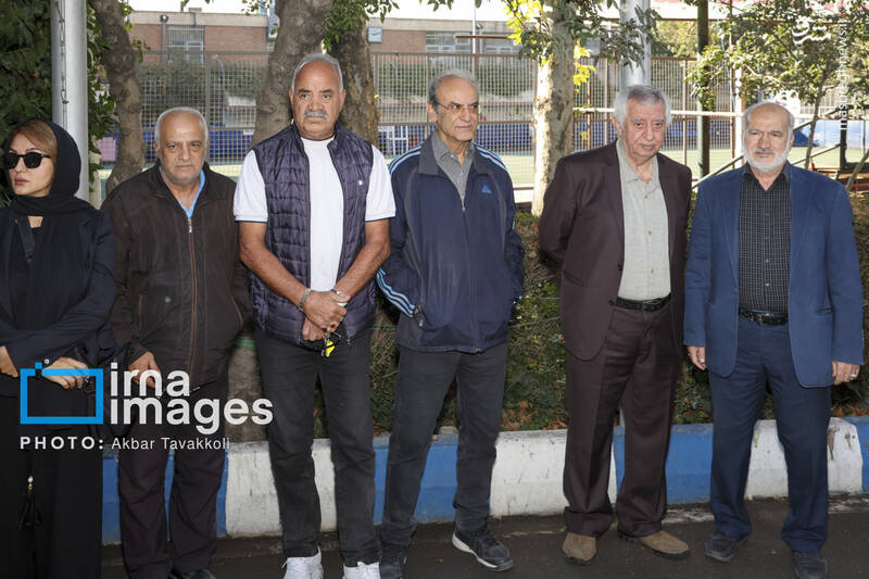 عکس / تشییع پیکر اکبر کارگر جم 39