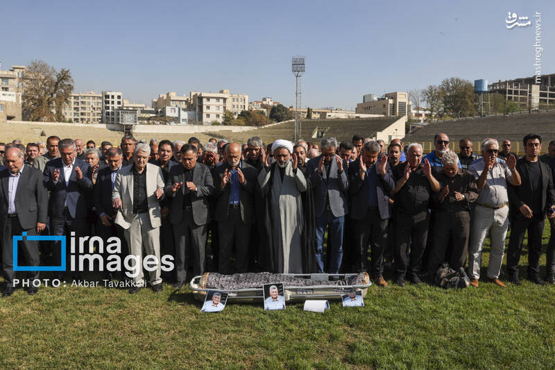 عکس / تشییع پیکر اکبر کارگر جم 13