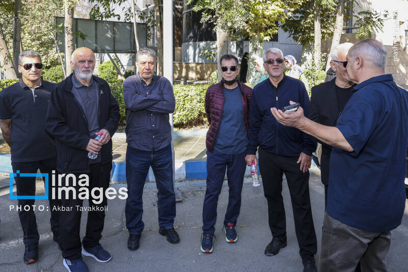 عکس / تشییع پیکر اکبر کارگر جم 10