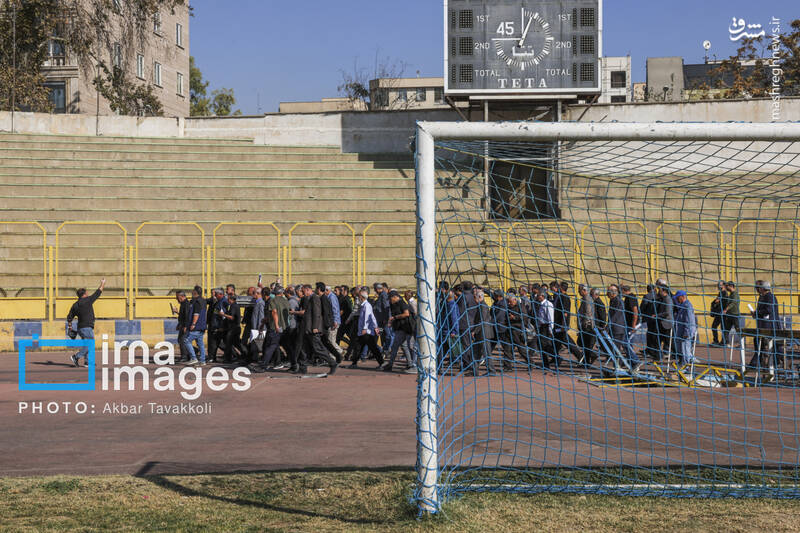 عکس / تشییع پیکر اکبر کارگر جم 8