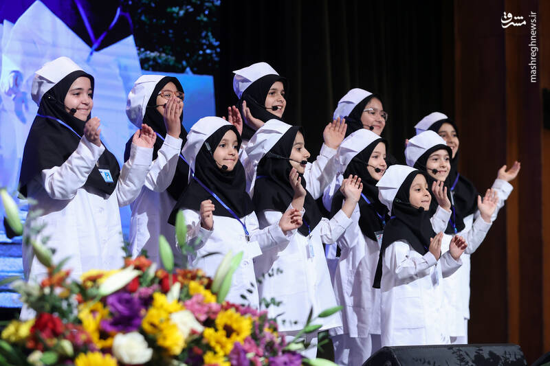 عکس / حضور پزشکیان در مراسم گرامیداشت مقام پرستار 5