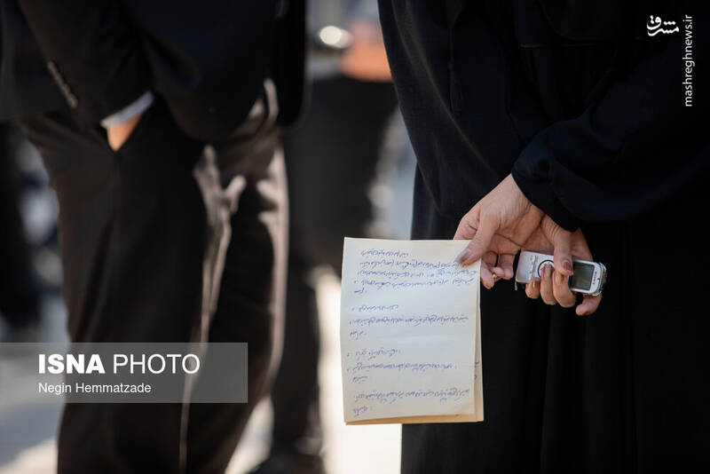 عکس / وزرای دولت در حیاط دولت 30