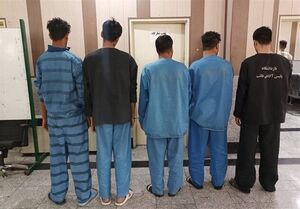 لحظه چاقو زدن موادفروشان به دانشجویان سوهانک و تیر خوردن از پلیس