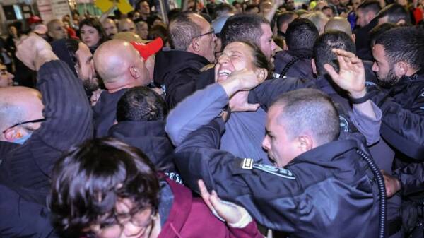 افشای اتاق شکنجه پلیس اسرائیل برای تماشاگران