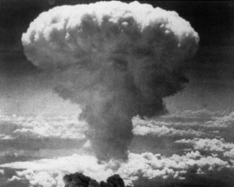 آمريكا،صلح،جنگ،خون،ساختار،ژاپن،دروغ،نهادهاي،مسير،انساني،قدرت ...