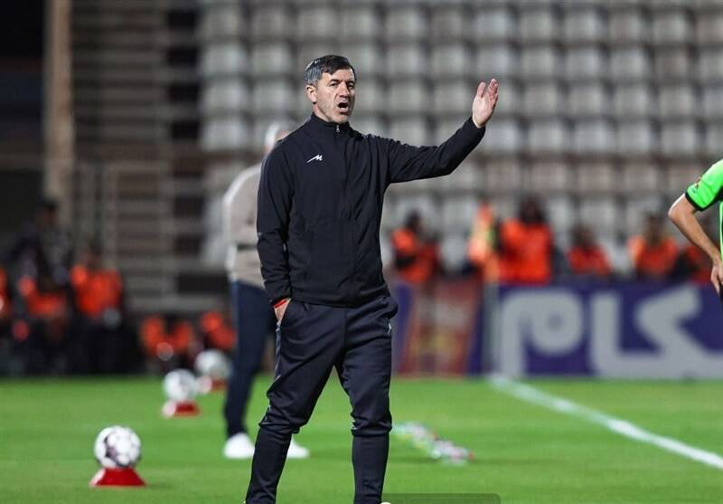 بازي،تراكتور،فوتبال،تيم،تماشاگران،پرسپوليس،اتفاق،ايران،اشتبا ...