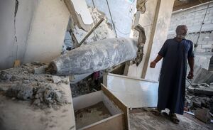 تصاویری از بمب عمل‌نکرده اسرائیلی در منزل یک خانواده در غزه