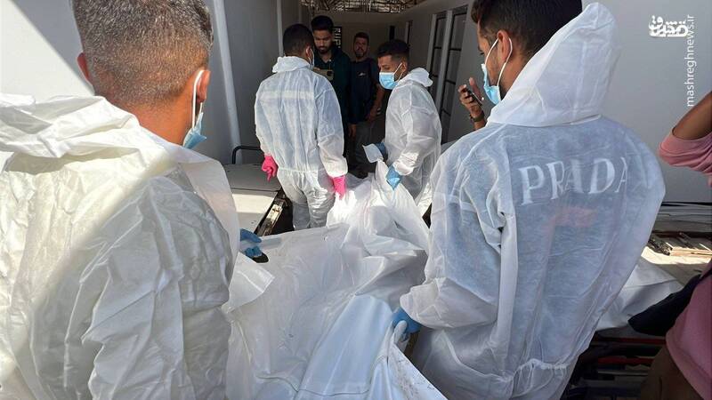 عکس/ تحویل پیکرهای ۳۰ شهید فلسطینی در چارچوب توافق تبادل اسرا