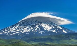 عکس/ نمایی تماشایی از قله دماوند