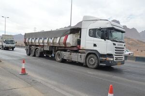 توقیف تریلی ولوو با رانندگی نوجوان 14 ساله در محور همدان