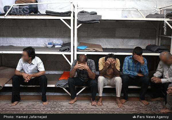 زندانی اوین را با یک کلیک آزاد کن 3